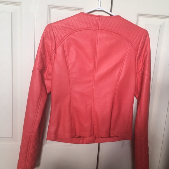 Guess Salmon faux leather jacket - Picture 3 of 4